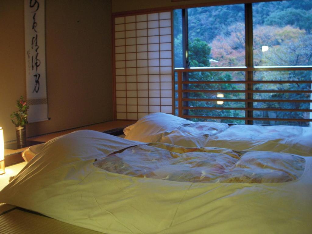 Oku Yugawara Tsubaki Hotel Szoba fotó
