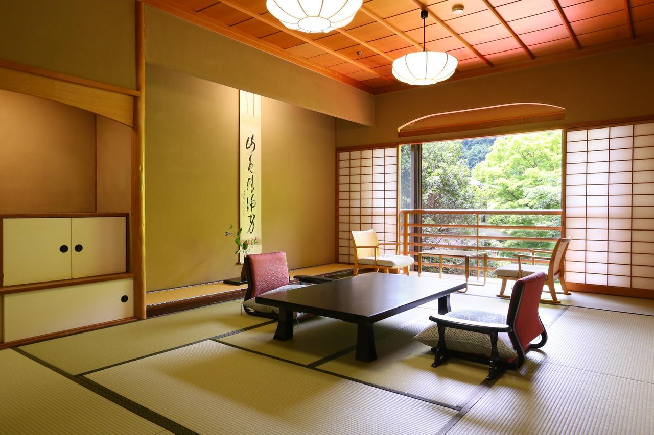 Oku Yugawara Tsubaki Hotel Kültér fotó